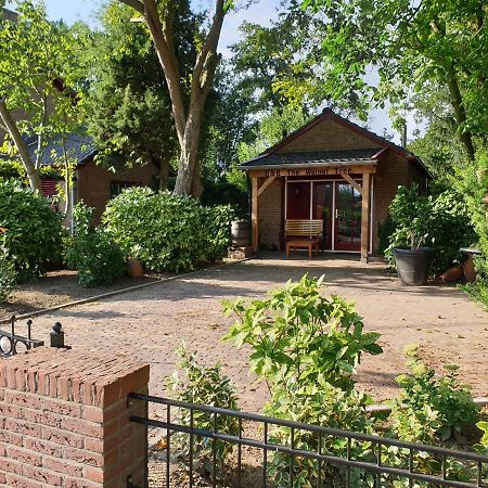 Bed and Breakfast The Walnut Tree Hellevoetsluis Exteriér fotografie